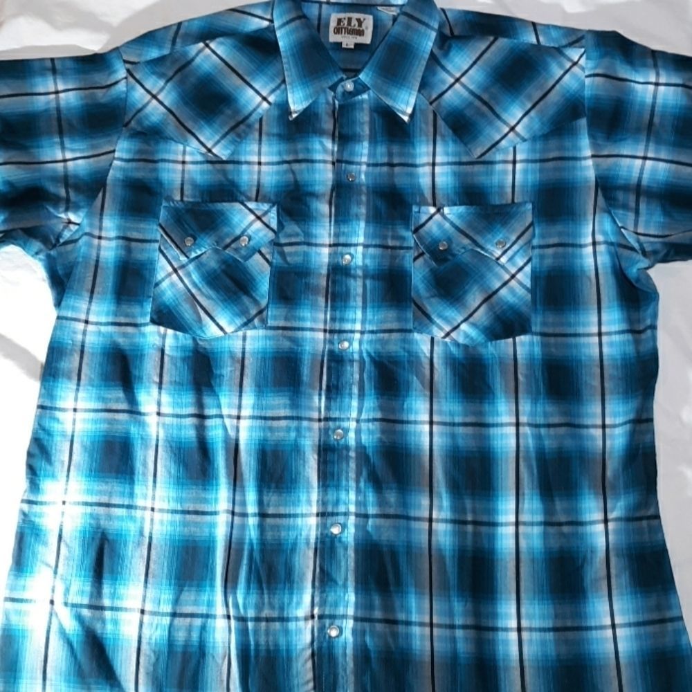 Ely Cattleman‎ Turquoise Plaid Short Sleeve Shirt L